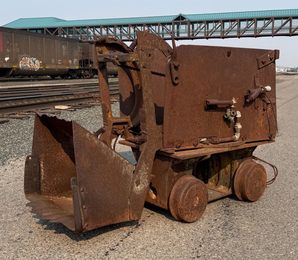 Lot # : 330 - Eimco Mucker Butte Montana Mine Mining Cart